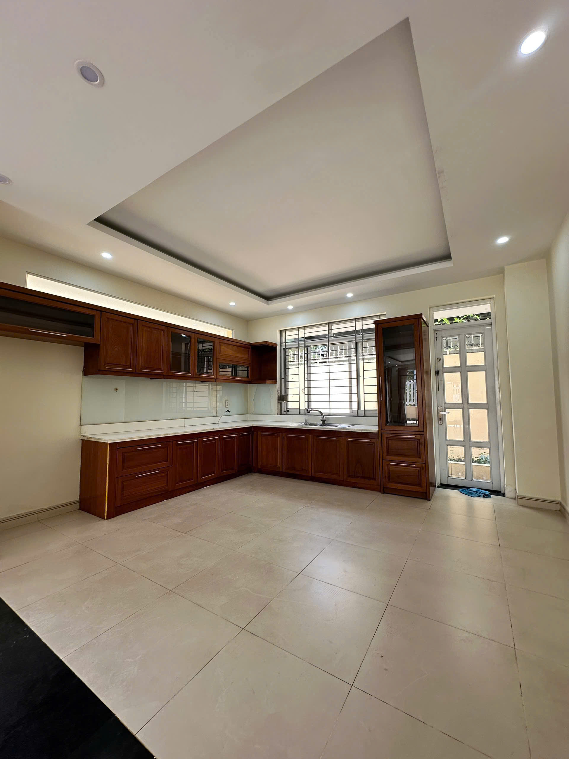 Cần bán Biệt thự Phường Phú Hữu, Quận 9, Diện tích 189m², Giá 25 Tỷ 3