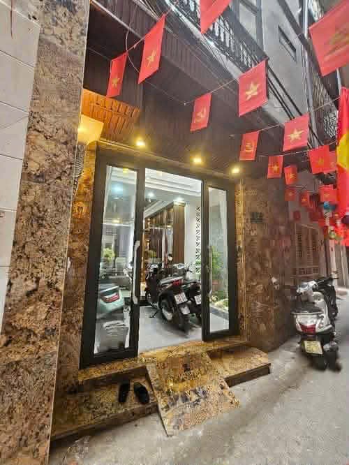 NGỌC KHÁNH – DIỆN TÍCH 52M – 6 TẦNG  – MT 5M – THANG MÁY – FULL NỘI THẤT – 15.9 TỶ