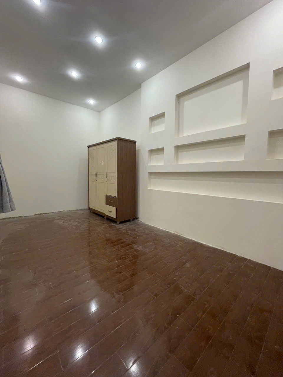 NHÀ ĐẸP GIÁ RẺ-DT4x14(56m2)-TRUNG TÂM QUẬN 7-KO QUY HOẠCH-GIÁ 4x tỷ 3