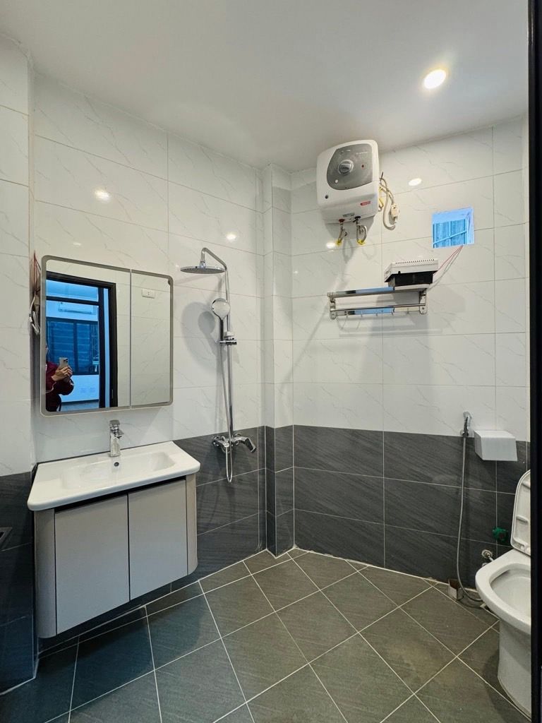 Cần bán Nhà mặt tiền đường Hoàng Mai, Phường Hoàng Văn Thụ, Diện tích 34m², Giá 8.35 Tỷ 4