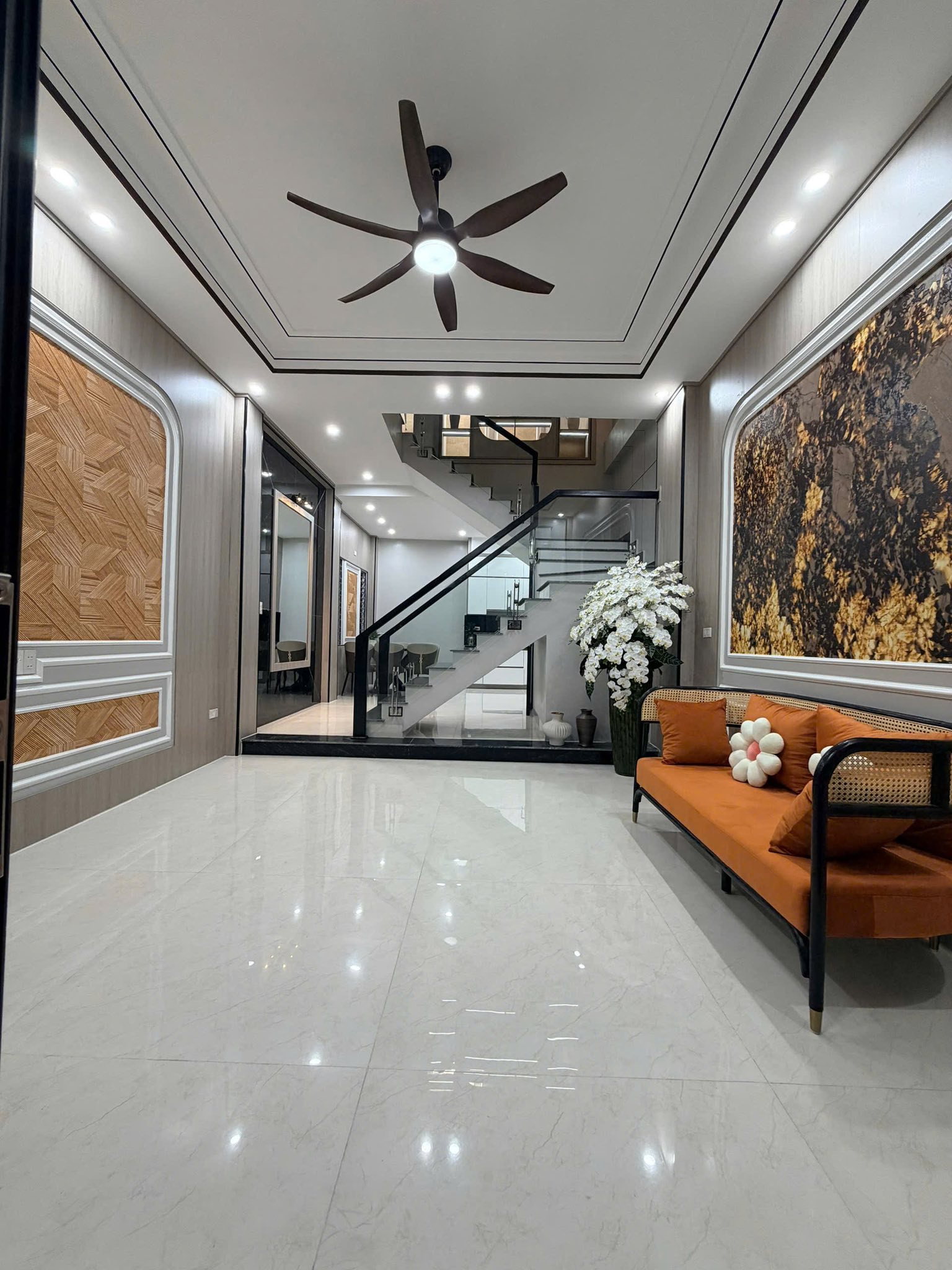 Bán căn nhà ngõ oto tránh nhau phố Bình Lộc, ph Tân Bình, TP HD, 46m2, 4 tầng, 4 ngủ, 3.98 tỷ