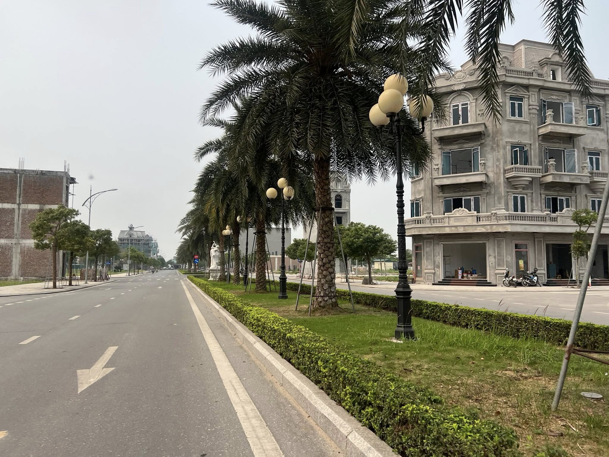 Bán đất diện tích rộng KĐT Quang Giáp, ph Thạch Khôi, TP HD, 150m2 x 3 lô, mặt tiền 30m