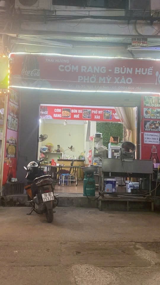 Hot mặt bằng khu Ao Sen đông sv nhất Hà Đông