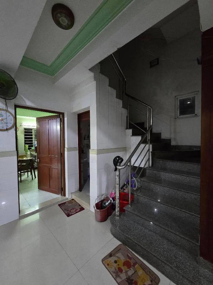 Huỳnh Tấn Phát. Q7  GIÁ TỐT dưới 5 tỷ