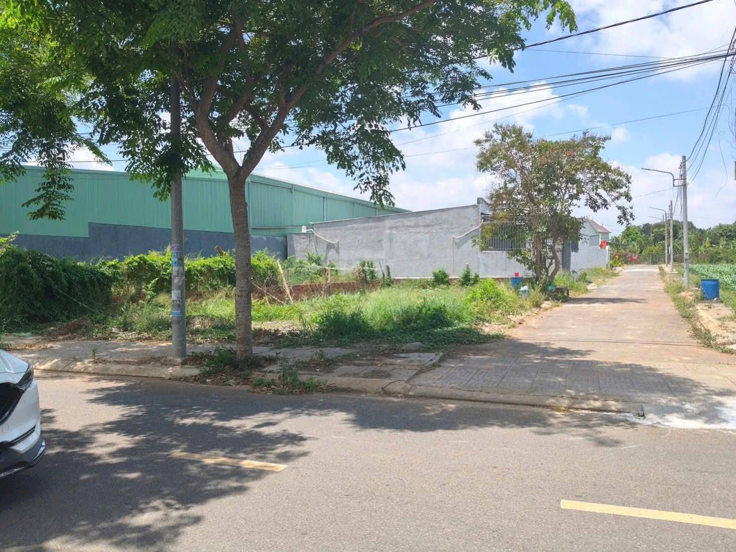 Cơ hội sở hữu lô đất vị trí đẹp, giá tốt trong khu dân cư hiện hữu!