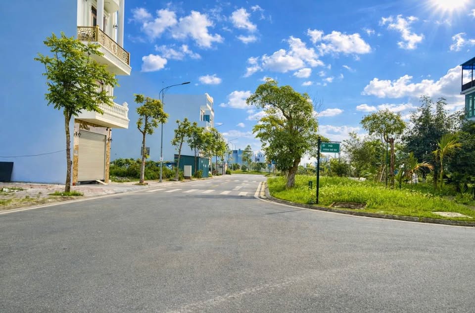 Bán lô góc 2 mặt phố KĐT Tân Phú Hưng, ph Tân Hưng, TP HD, 81.48m2, vị trí đẹp, chỉ 4.1x tỷ 2