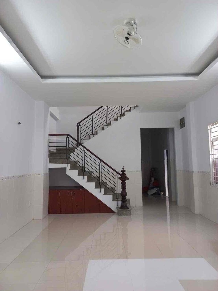 Cho thuê nhà phường Hiệp Bình Chánh . HXH đường Hiệp Bình 5M x 15M tret 1lau 2pn giá 13TR