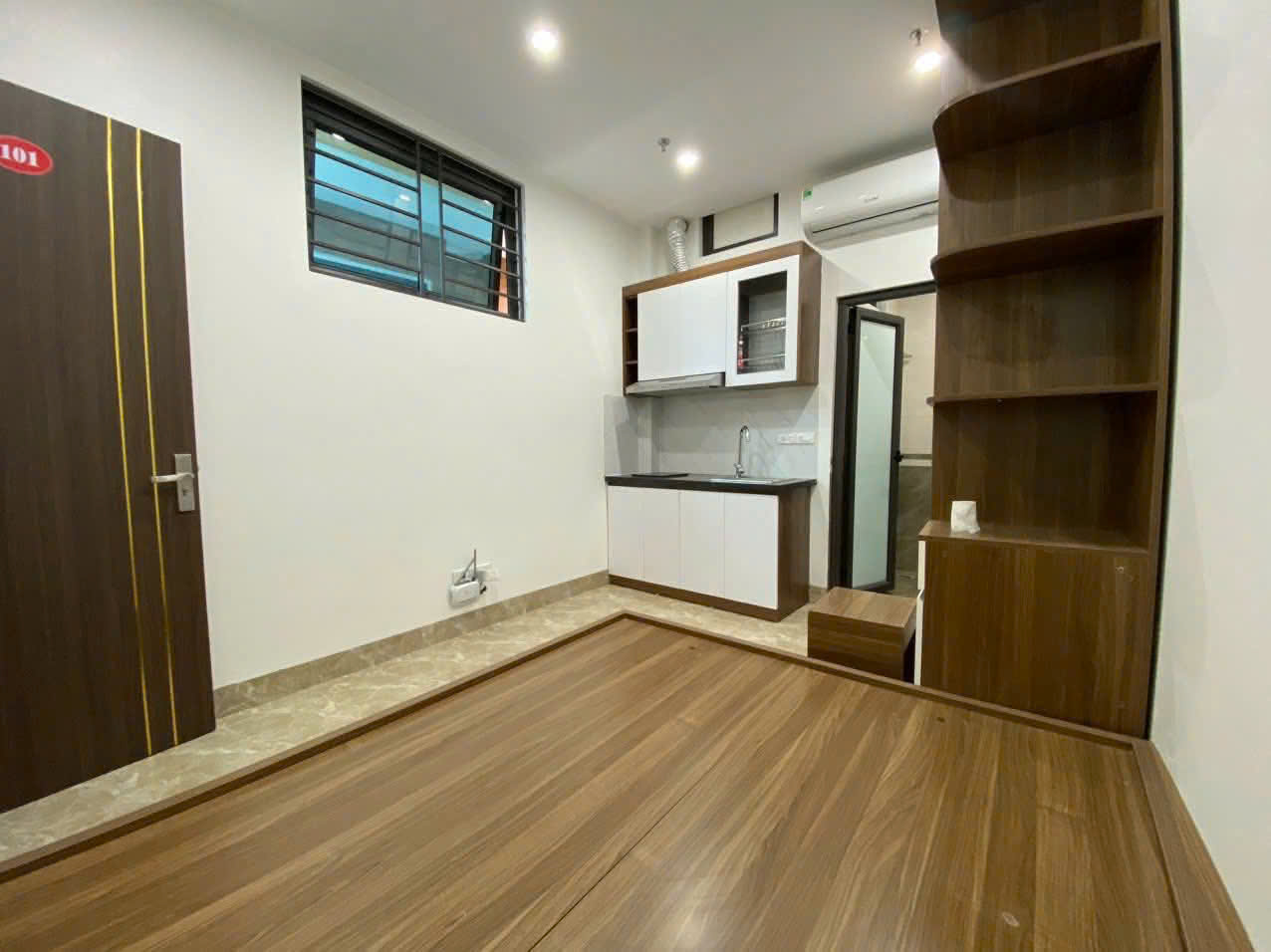 Căn hộ dịch vụ Xuân Phương 56M 6 Tầng, cho thuê 9 phòng full đô, 38tr tháng giá 8.75 tỷ