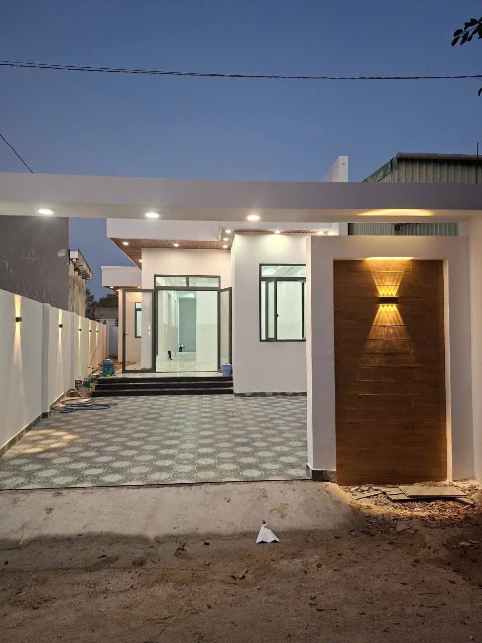 NHÀ MỚI XÂY – THIẾT KẾ THÔNG THOÁNG – KHU GIA PHÁT TAM PHƯỚC