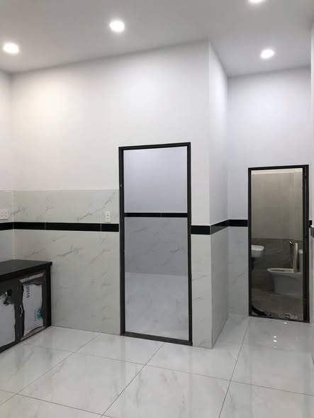 QUÁ RẺ- 10TR,  NHÀ MỚI XÂY- 1 TRỆT 1 LẦU - 4PN – ĐƯỜNG 42 HIỆP BÌNH CHÁNH – Ở NGAY