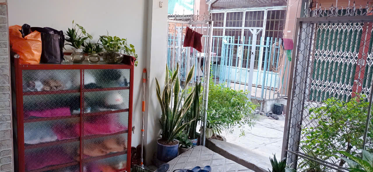 Cần bán Nhà ở, nhà cấp 4, nhà hẻm đường Trần Hưng Đạo, Giá Thương lượng