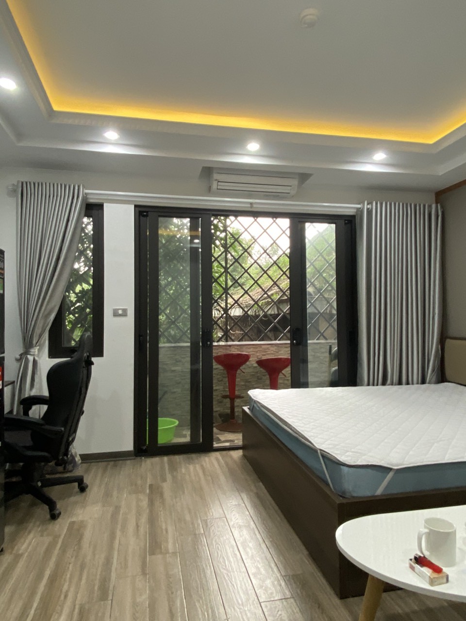 Cho thuê Căn chung cư mini Full đồ cực xịn. Ban công View mặt hồ tại 193 Trích Sài. Chỉ 6tr