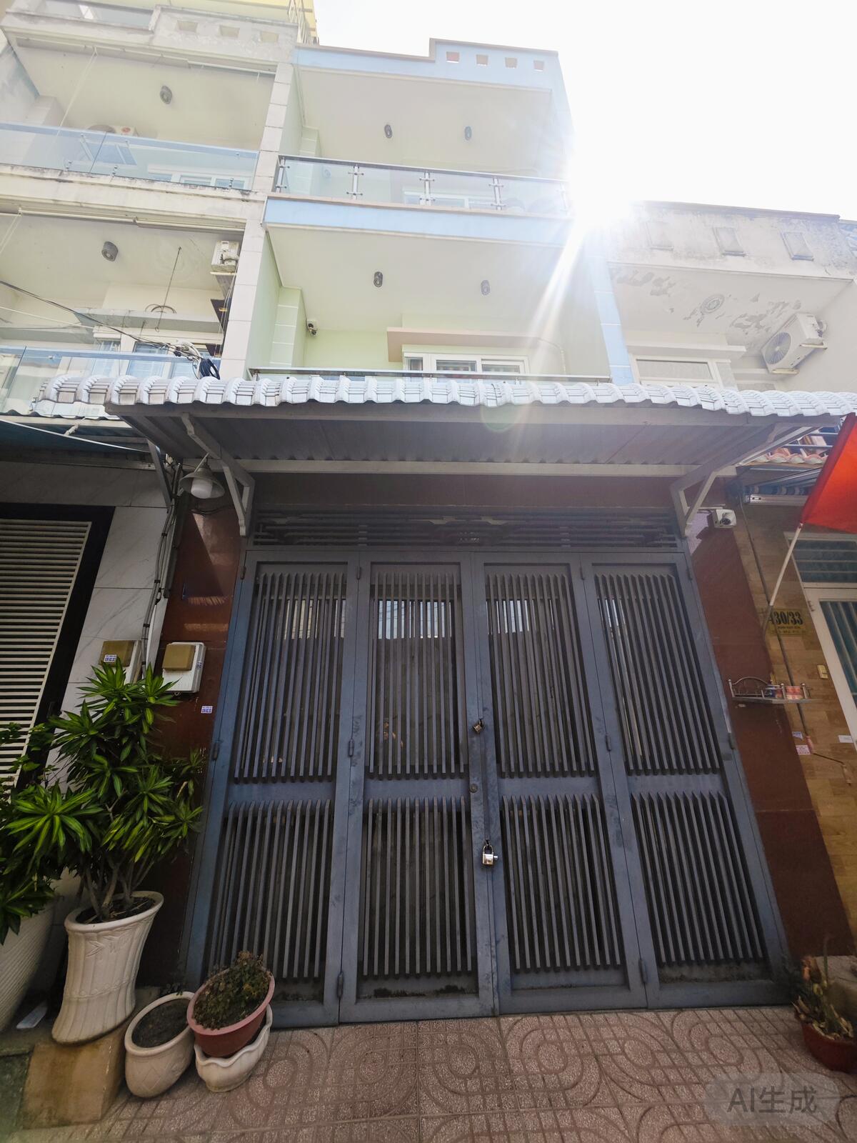 Bán nhà Phan Huy Ích Gò Vấp, 50m2, Ngang 4.6m. Ôtô Ngủ Trong Nhà, Kế Bên Emart