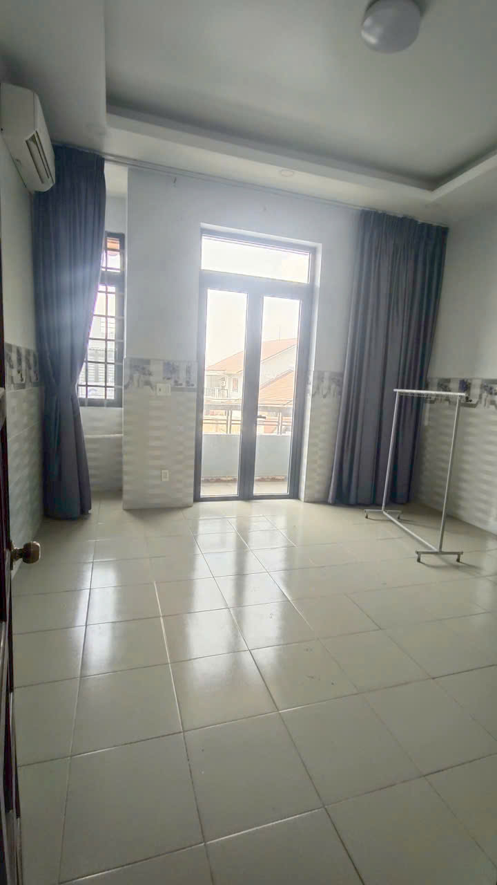 Cho thuê nhà phường Hiệp Bình   MT đường số 38 cách chợ Hiệp Bình 100m 5