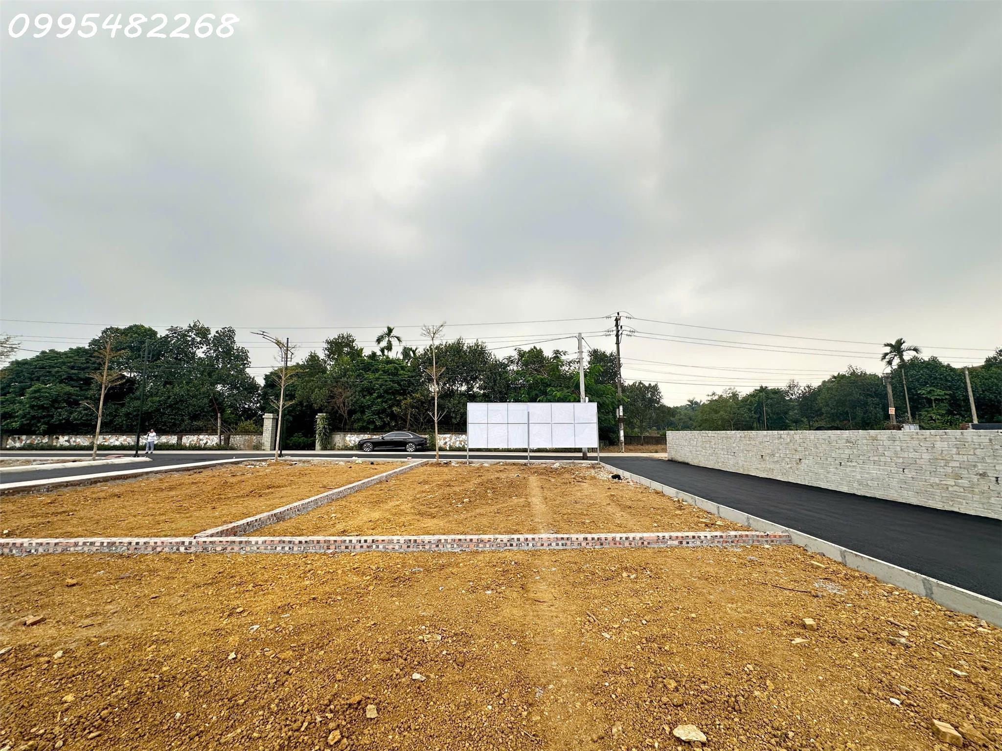 Chính chủ cần nhượng lại lô 100m2 gần Đại học Quốc Gia, khu vực trung tâm Hòa Lạc. Phù hợp xây 2