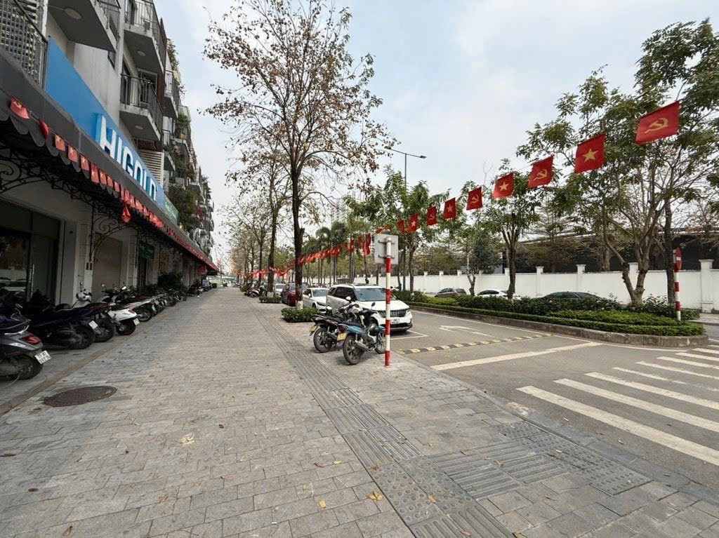 Cắt lỗ sâu 2 tỷ, liền kề Đại Kim – Nguyễn Xiển 85 m2 nhà 5 tầng giá đầu tư nhỉnh 300