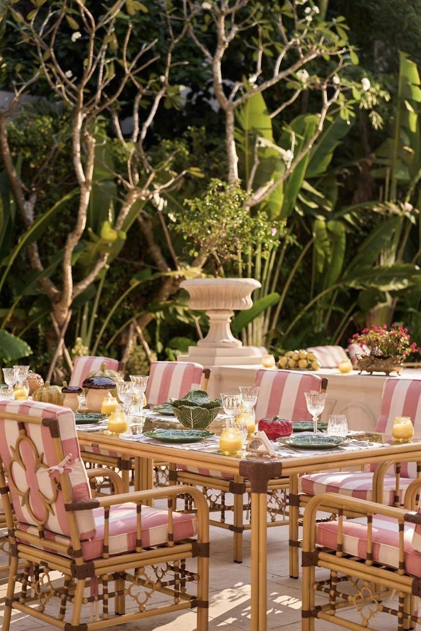 Gia đình bán gấp BT Linh Đàm 180m thanh máy kinh doanh lô góc giá đầu tư 270 triệu/m