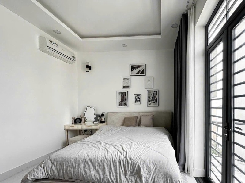 Bán nhà đường Lã  Xuân Oai, Q9, Thủ Đức, TP HCM. DT  50m2, 4 tầng, sổ hồng. Giá  6.55 tỷ - 4