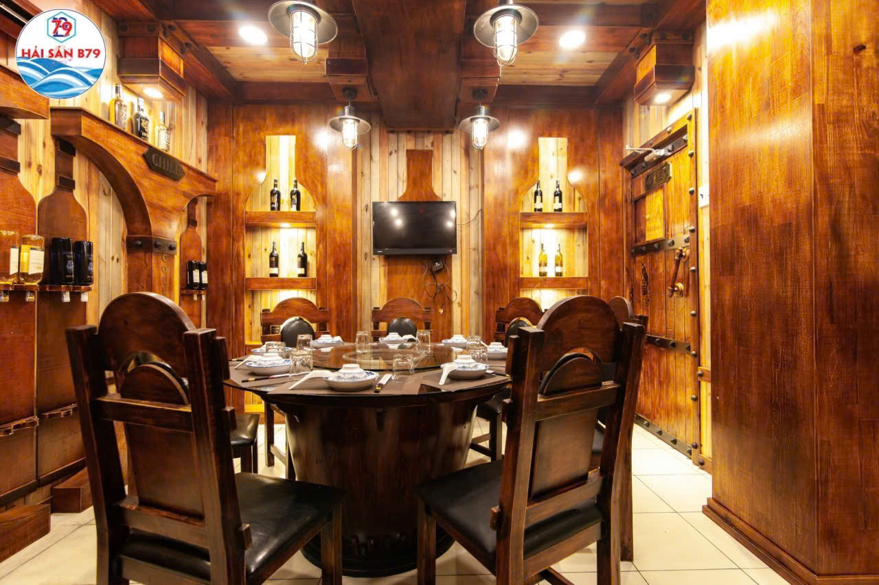 SANG NHƯỢNG NHÀ HÀNG QUY MÔ LỚN – VỊ TRÍ ĐẸP QUẬN TRUNG TÂM 3