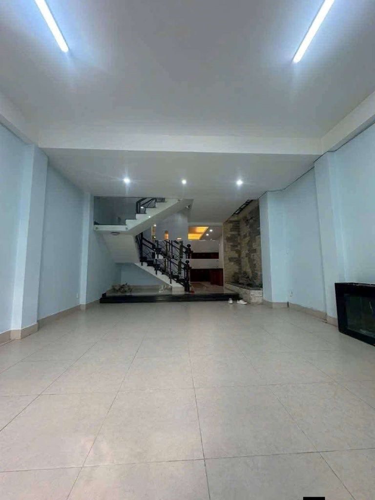 CHO THUÊ NHÀ KHU BIỆT THỰ, ĐƯỜNG 17, HIỆP BÌNH CHÁNH, THỦ ĐỨC 2