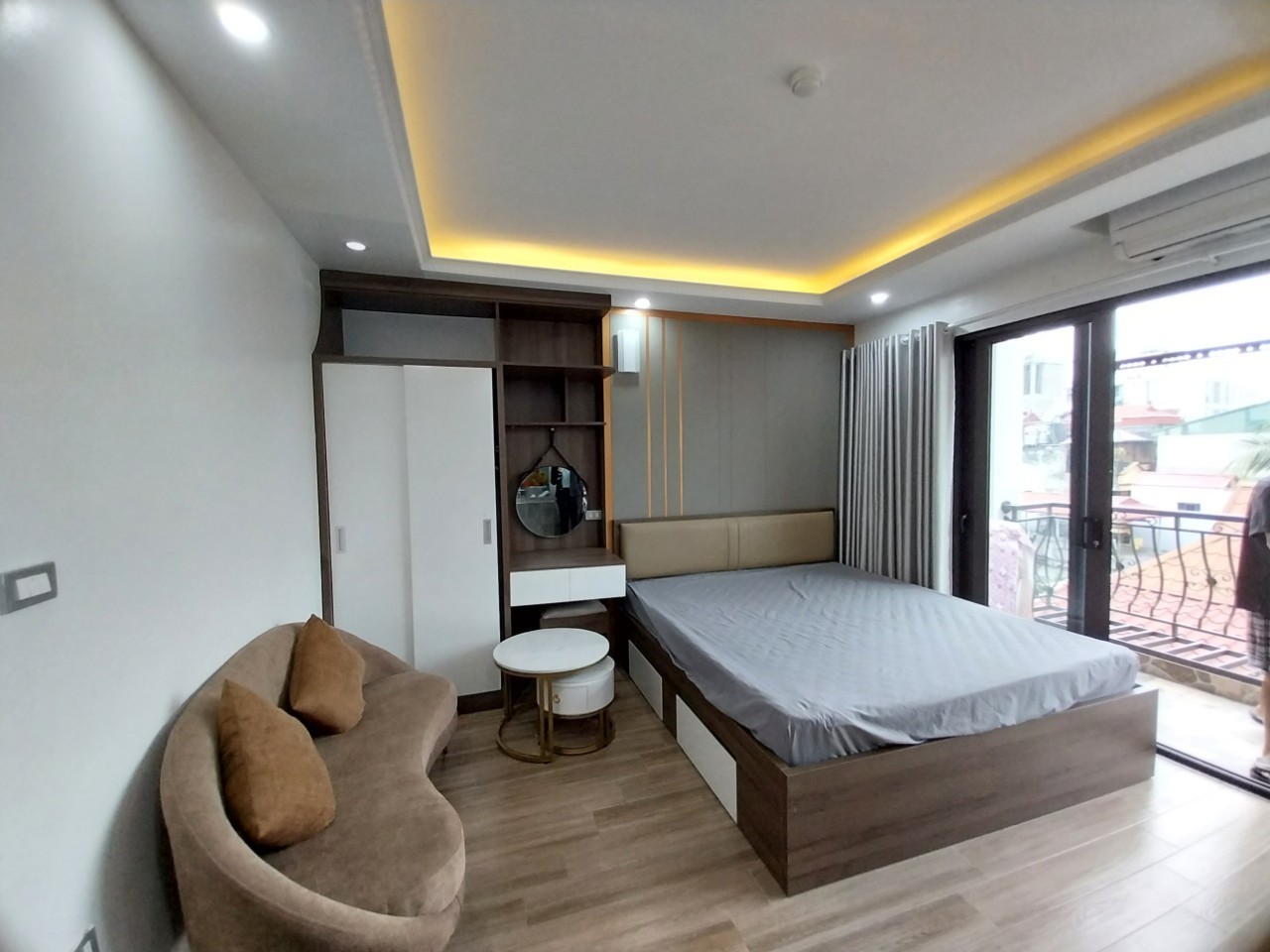 Cho thuê căn chung cư mini 1PN, 1WC cực xịn xò – Ngay ngõ 193 Trích Sài, Tây Hồ. Chỉ 6.5tr 2