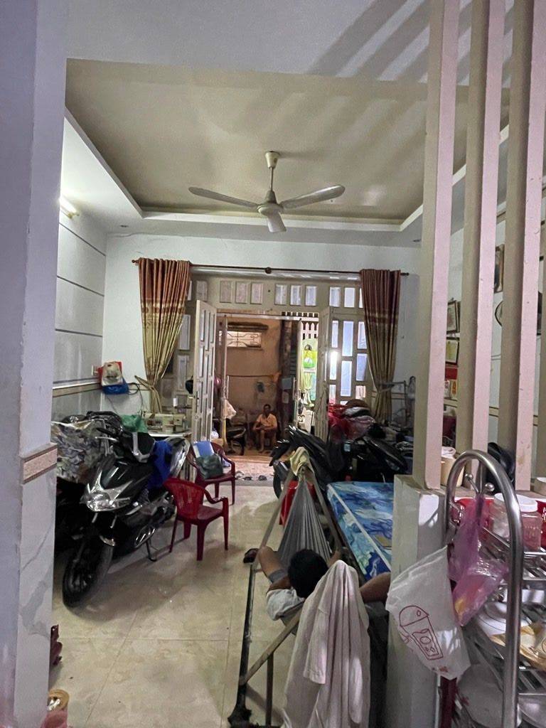 Bán Nhà Phan Huy Ích, P12, Gò Vấp, 60m2, 3Tầng, Gần Siêu Thị Emart, Chỉ Nhỉnh 6Tỷ 2