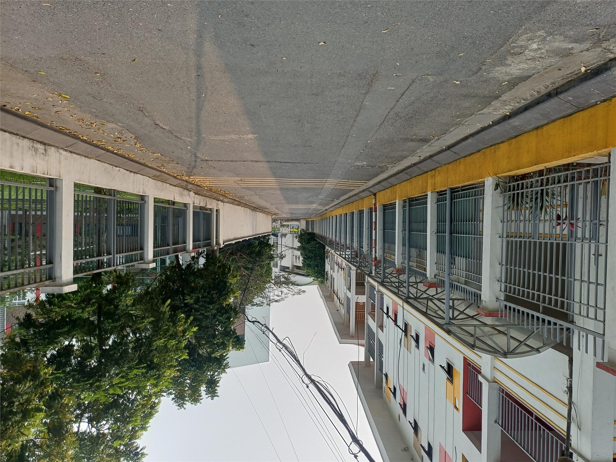 BÁN NHÀ THẠCH BÀN - RA CỔ LINH CHỈ 30M – 5 TẦNG – NHỈNH 6 TỶ 4