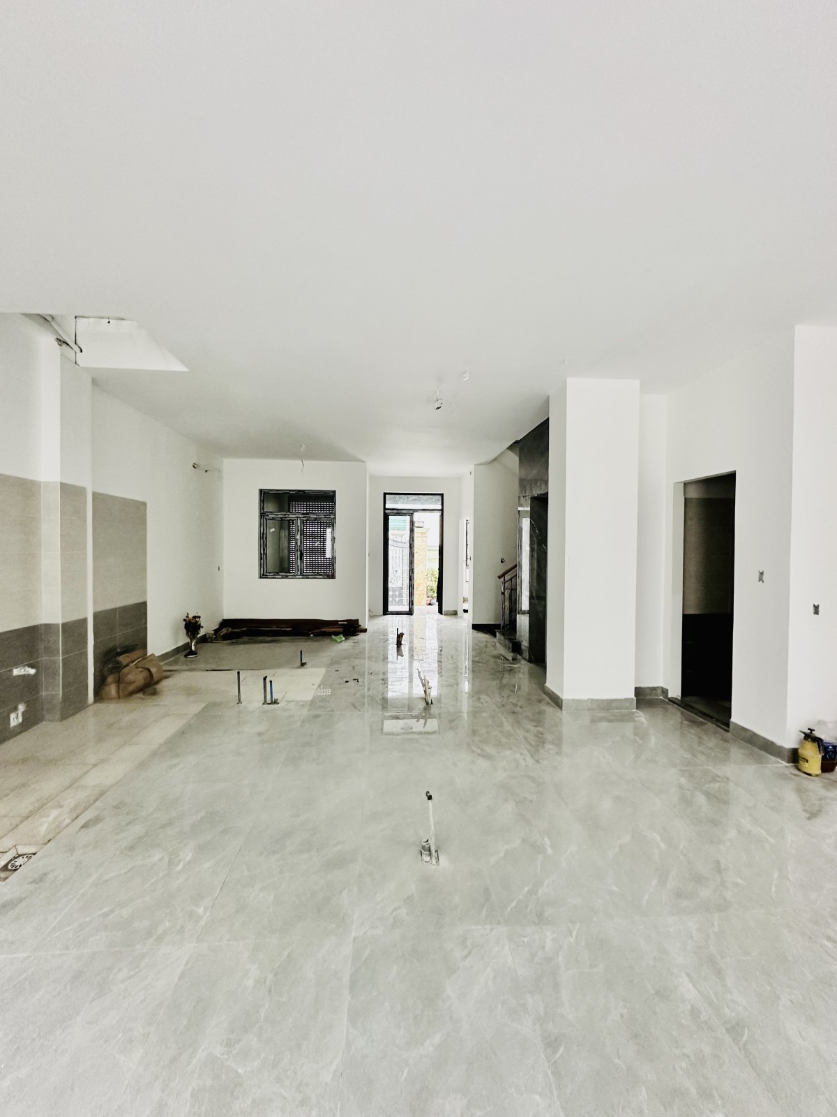 TÒA NHÀ CHDV CAO CẤP BÌNH THẠNH - 164m2 NGANG 8.5M CỰC HIẾM - DOANH THU 140TR/THÁNG 13