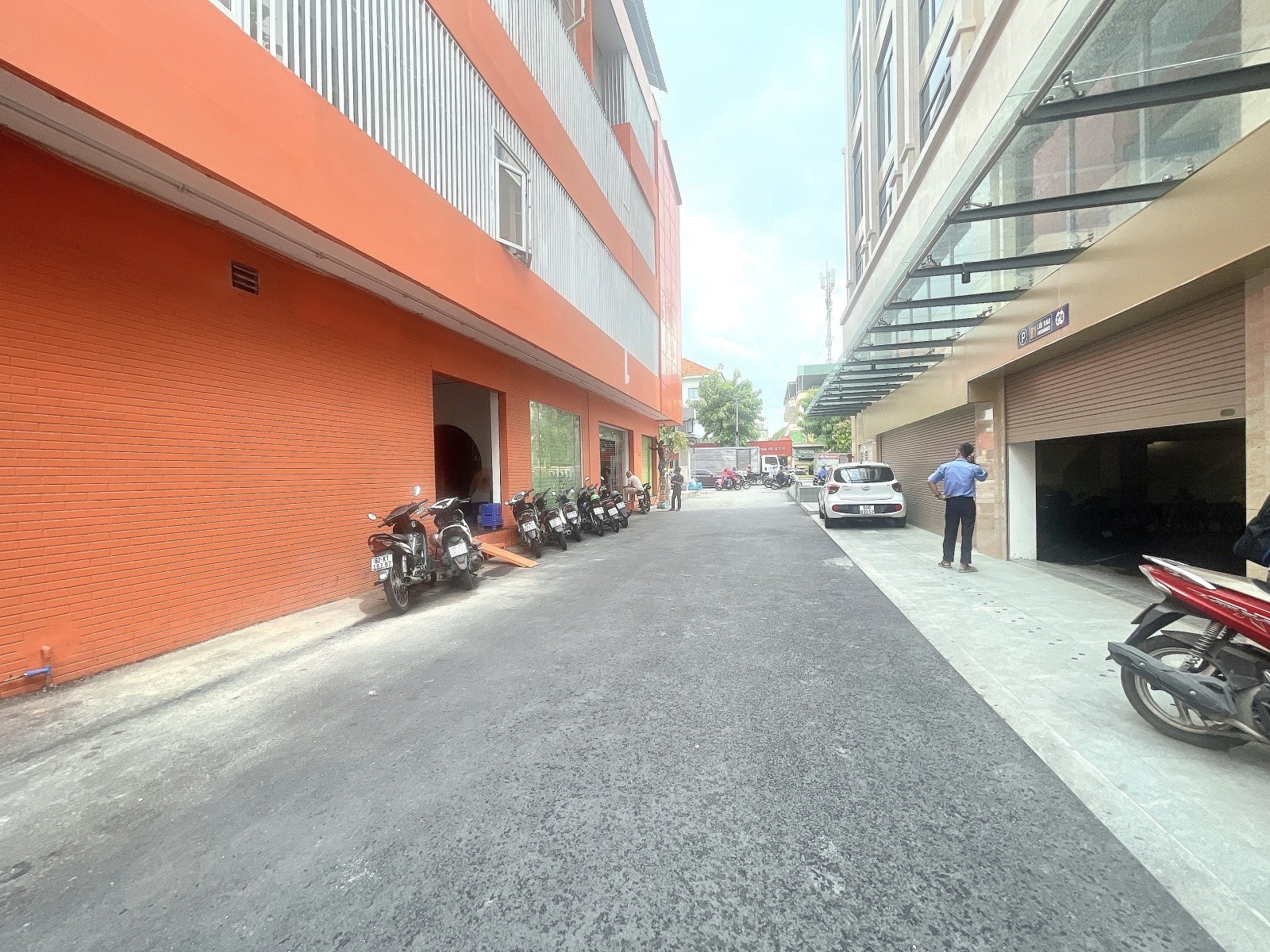 NGAY VÒNG XOAY LĂNG CHA CẢ - SÁT MT CỘNG HOÀ - 103m2 (4×25.6) - 18.3 TỶ 9