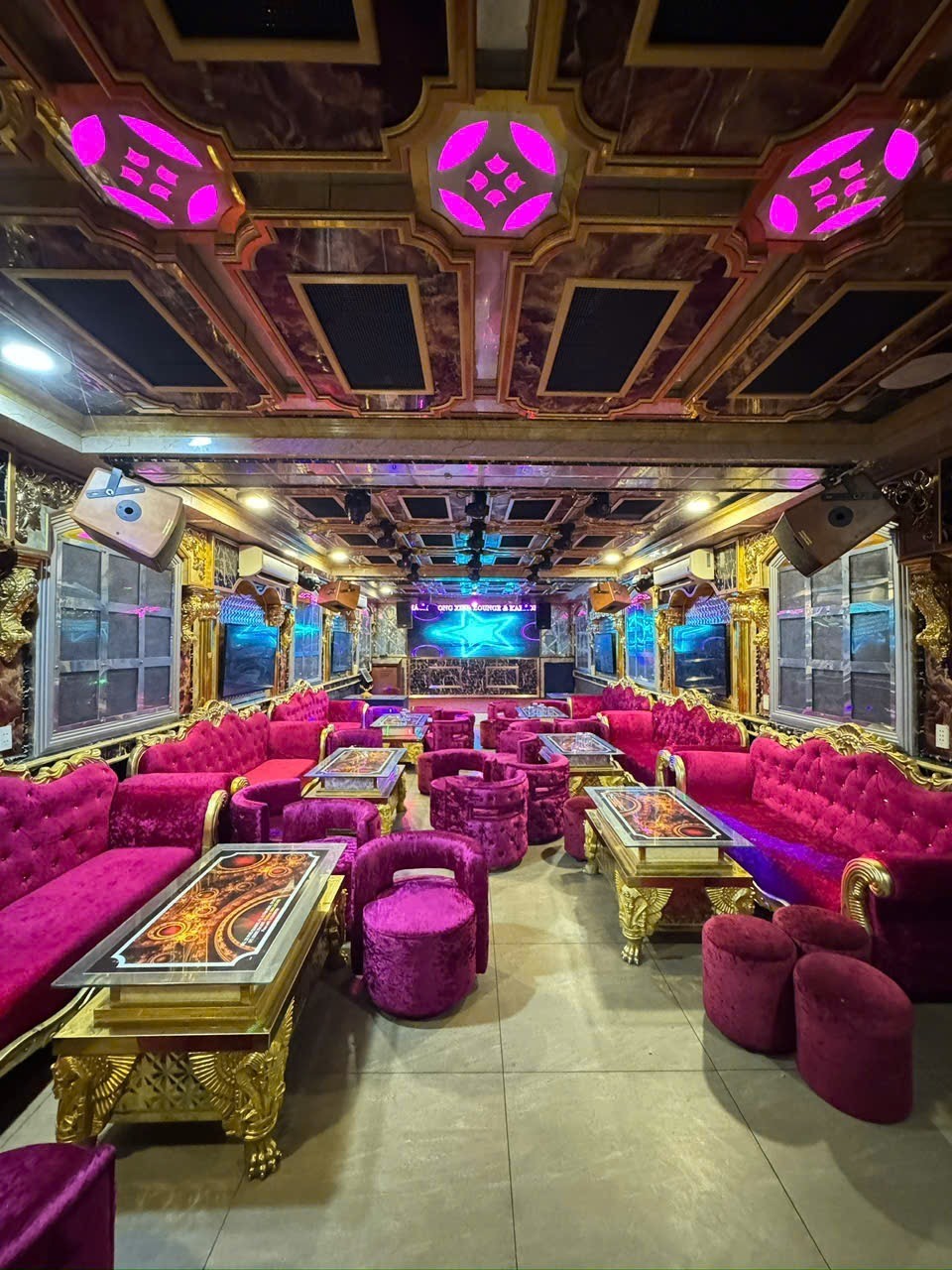 TOÀ NHÀ 8 TẦNG MẶT TIỀN PHỔ QUANG CẠNH SÂN BAY - THU NHẬP 3.6 TỶ/NĂM - GIÁ 86 TỶ 3