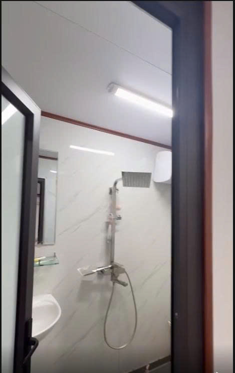 Bán nhà vườn đẹp xã Lam Điền (cũ nay thuộc xã Quảng Bị), 1400m2, mặt tiền 40m, đường bê tông ô tô, 21