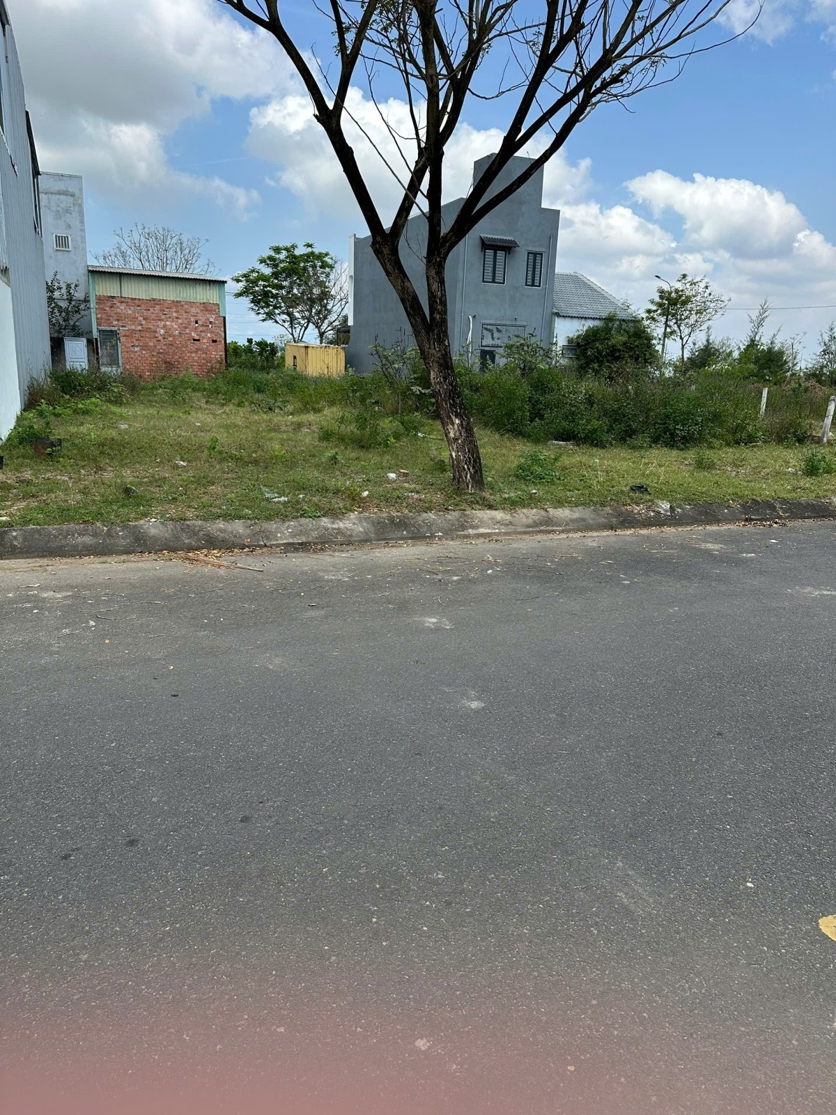 Mặt tiền Trần Minh Thiệt, Ngũ Hành Sơn, 100m2 đường 10,5m giá 4,9 tỷ