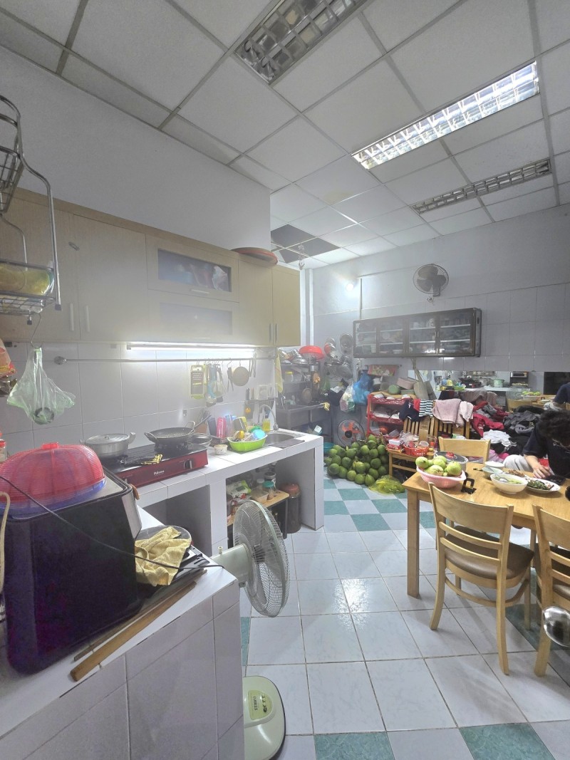 Bán nhà đường Linh Trung, Phường Linh Trung,Thủ Đức, TP HCM. DT 80m2, 1 tầng, SHR - Giá  8.45 tỷ - 3