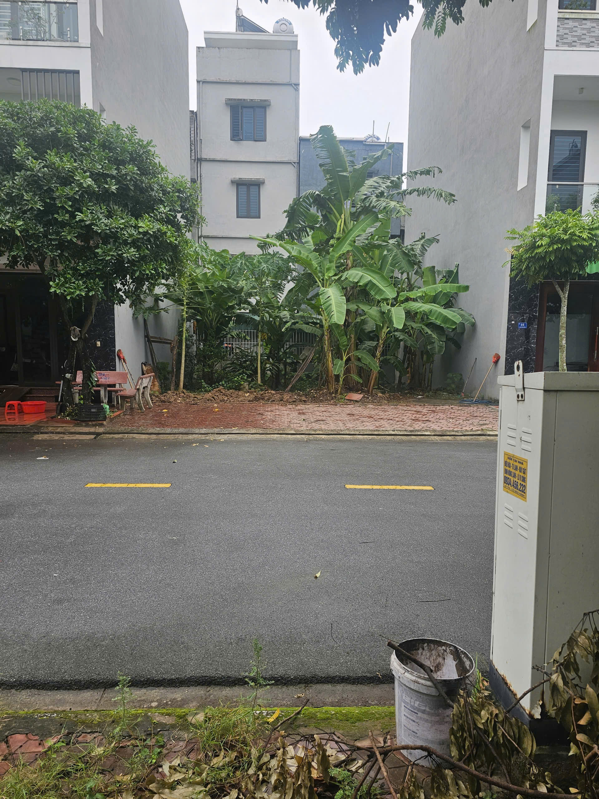 đất 233,5m2  đất khu đô thị ven sông 2