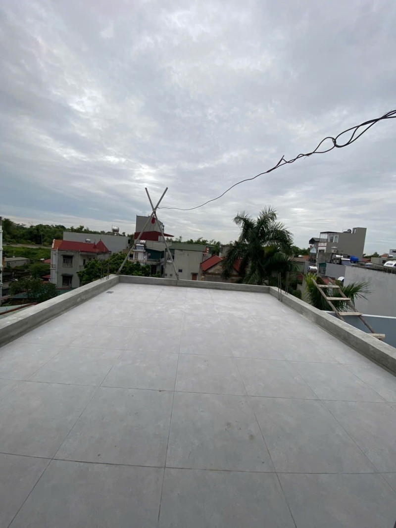 BÁN NHÀ MỚI XÂY 5 TẦNG – TRUNG TÂM PHÚC LỢI, LONG BIÊN 2