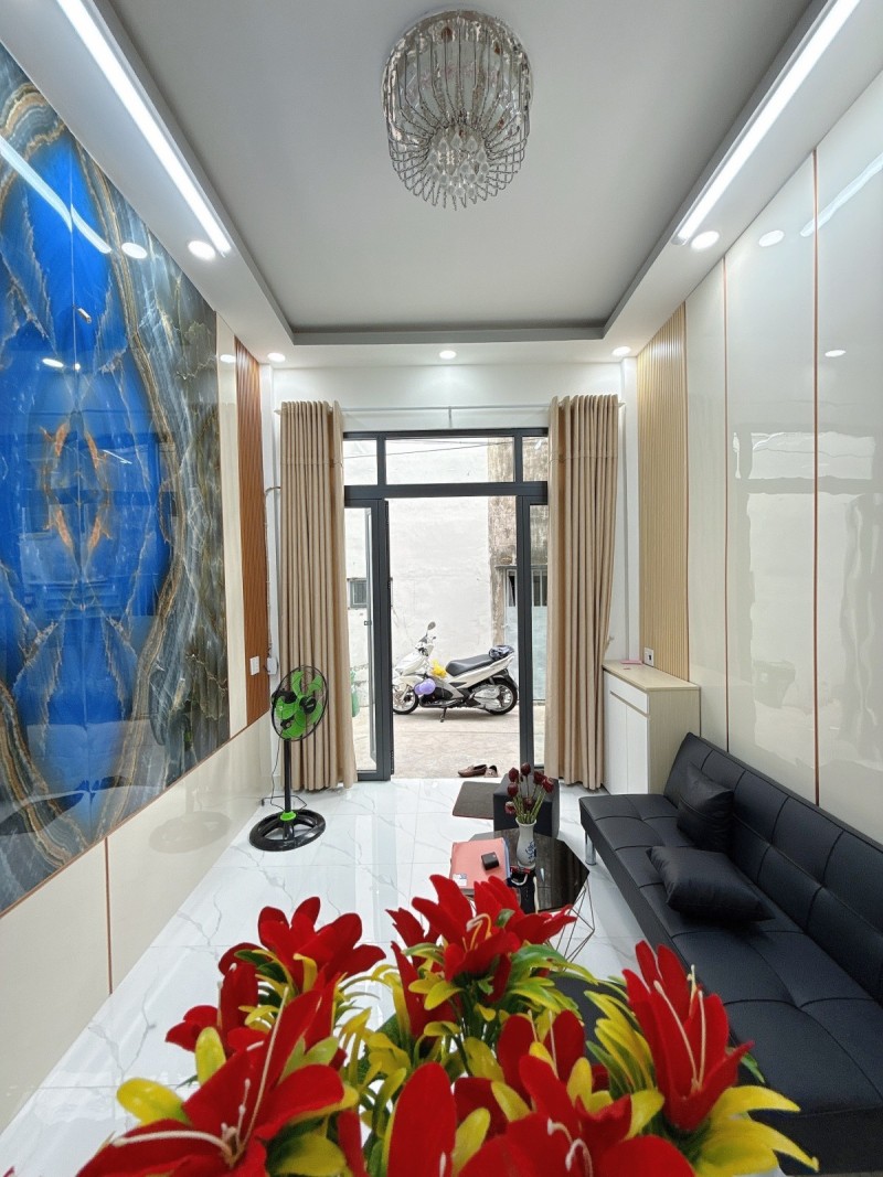 GIÁP CHỢ BÌNH TRỊ ĐÔNG 27M2 2 TẦNG SHR HOÀN CÔNG ĐỦ KO QH CHỈ 3.45 TỶ 3