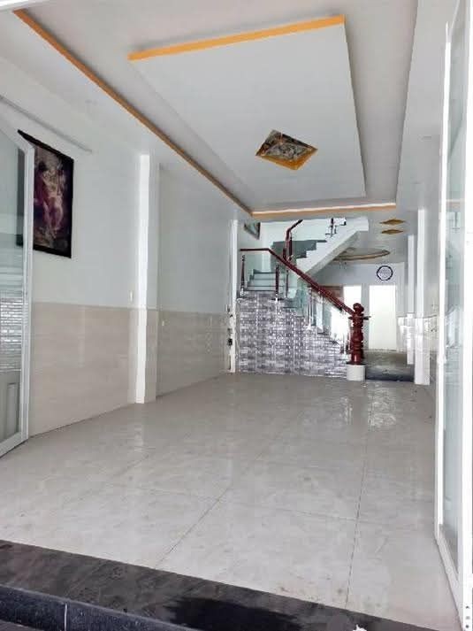 QUẬN 7 - NHÀ MỚI FULL NỘI THẤT - XE HƠI NGỦ TRONG NHÀ