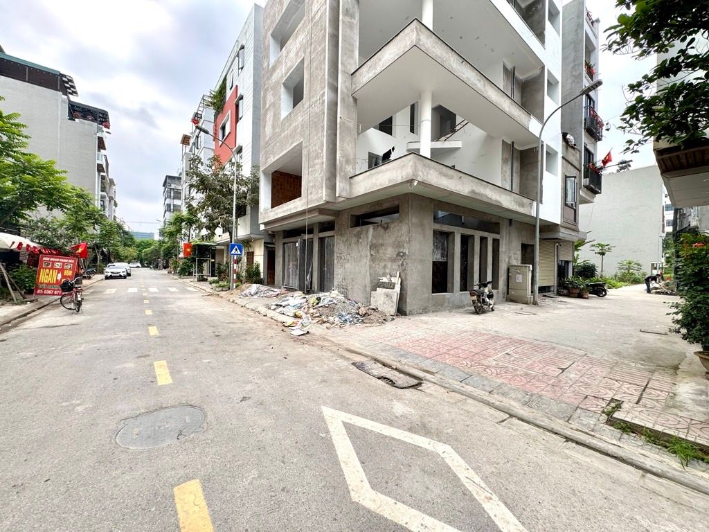 Bán đất TDC Ngọc Thuỵ 50m x 5m oto tránh thông kinh doanh 2