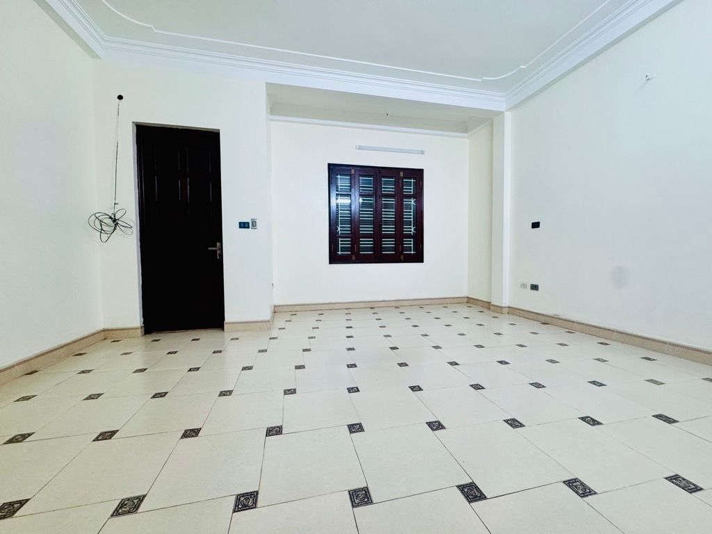 Cần bán Nhà mặt tiền đường Yên Sở, Phường Yên Sở, Diện tích 55m², Giá 17.5 Tỷ 3