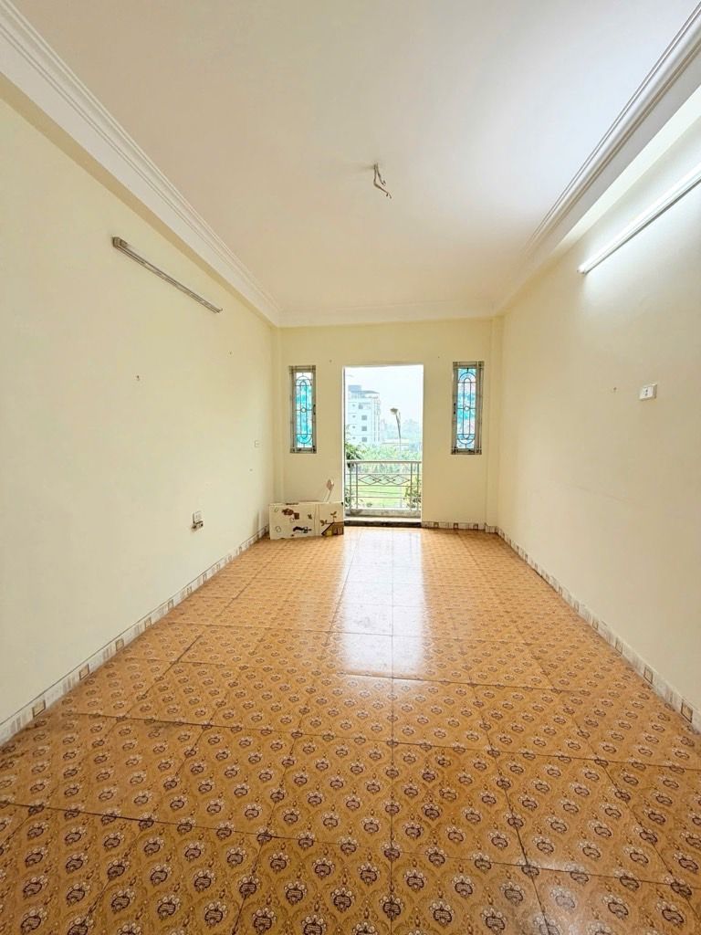 Bán nhà TDC Thượng Thanh 40m x 4T vỉa hè kinh doanh view thoáng nhỉnh 12 tỷ còn tl. 2