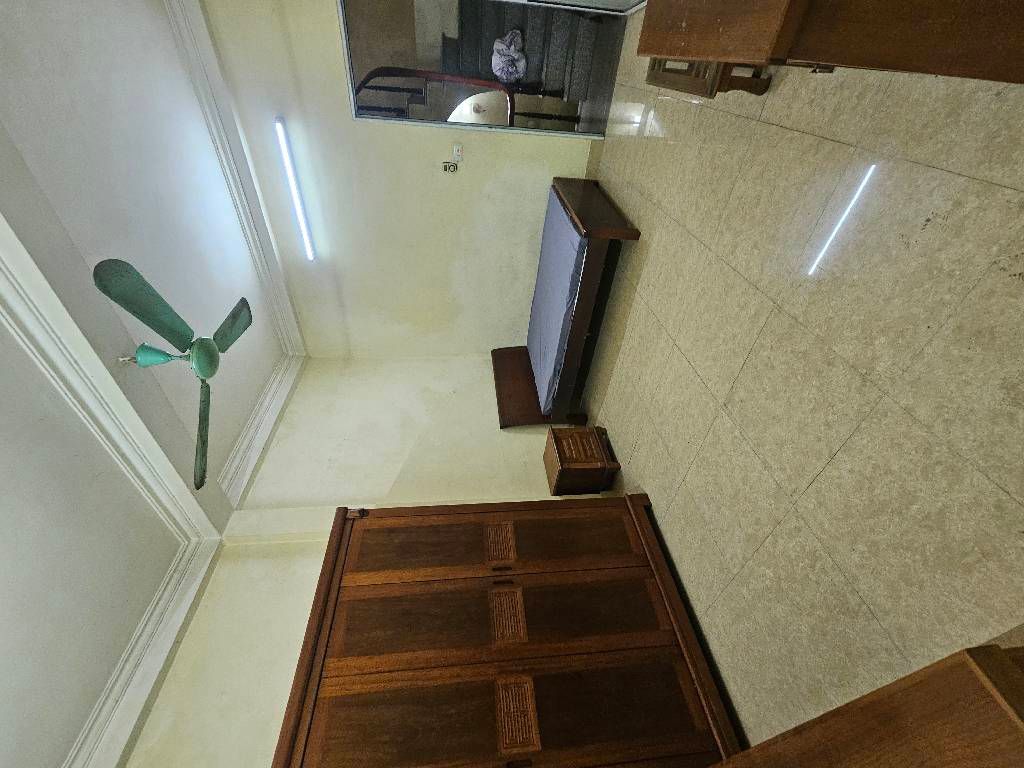 Cần bán Nhà mặt tiền đường Tam Trinh, Phường Mai Động, Diện tích 34m², Giá 7.36 Tỷ