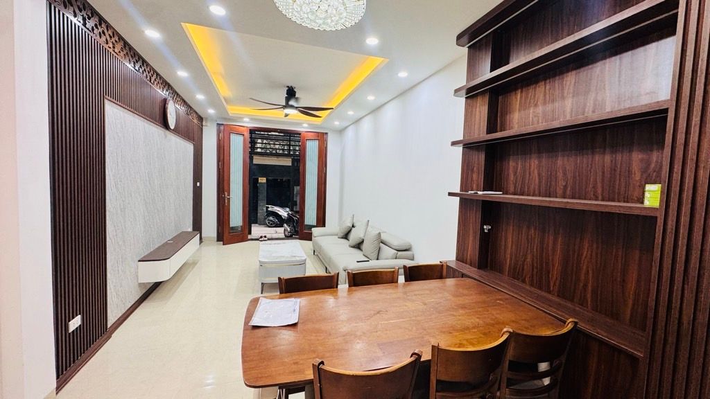 Cần bán Nhà mặt tiền đường Nguyễn An Ninh, Phường Tương Mai, Diện tích 55m², Giá 14.85 Tỷ