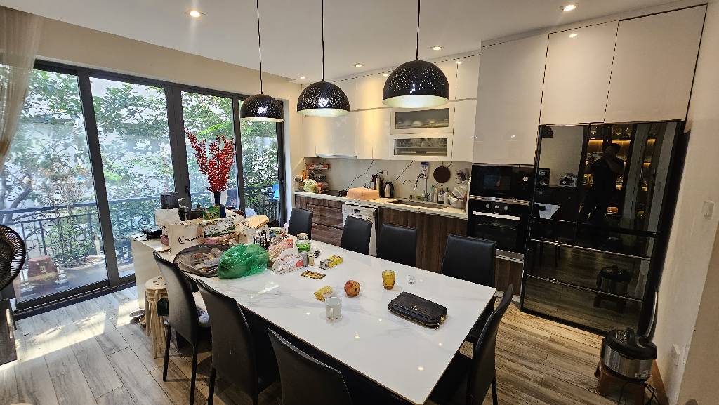 Bán nhà đẹp Lâm Hạ- Oto tránh- Vỉa Hè- Kinh Doanh-Viiew Cầu Trần Hưng Đạo-90m 5 tầng- 30 tỷ(TL) 2