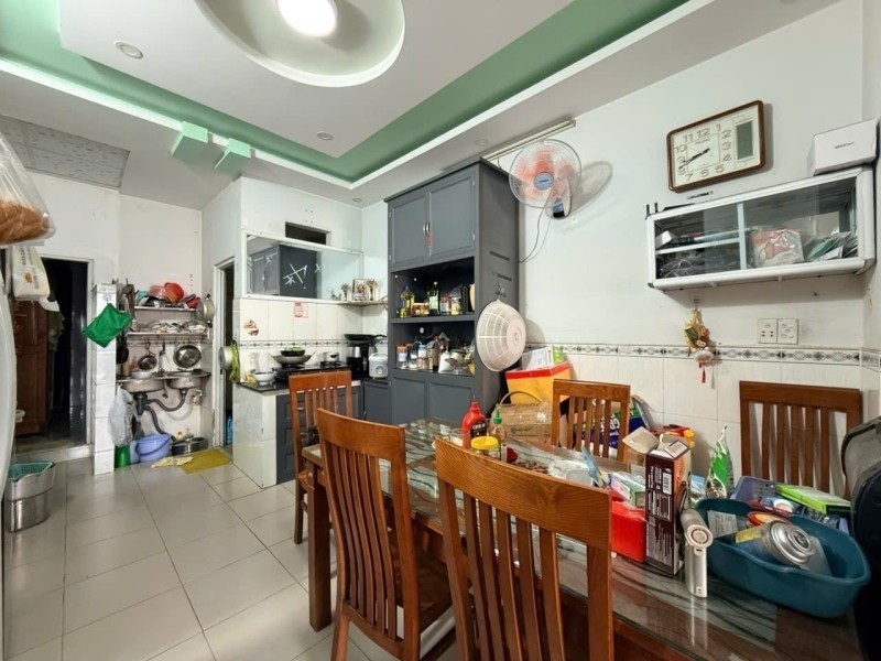 Bán nhà đường Trần Thị Điệu, Phước Long B,  Q9, Thủ Đức, TP HCM. DT 120m2, 6PN, sổ hồng. Giá 7.1 2