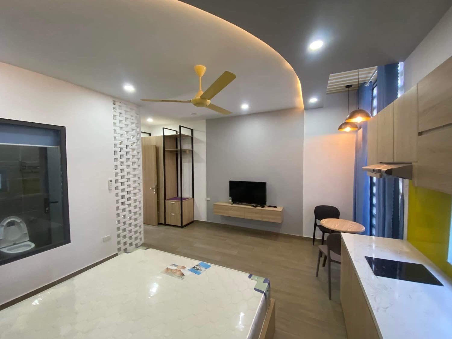 Bán tòa căn hộ 5 tầng đường Phạm Tu 70m2 giá 16 tỷ gần biển Mỹ Khê 2