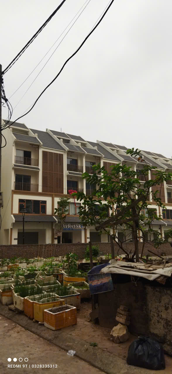 45m2 ĐẤT ĐẤU GIÁ, HÀNG XÓM KĐT HINODE, VIEW SÂN BÓNG, 100m RA MẶT ĐƯỜNG QUỐC LỘ 32, CHỢ NHỔN, 4