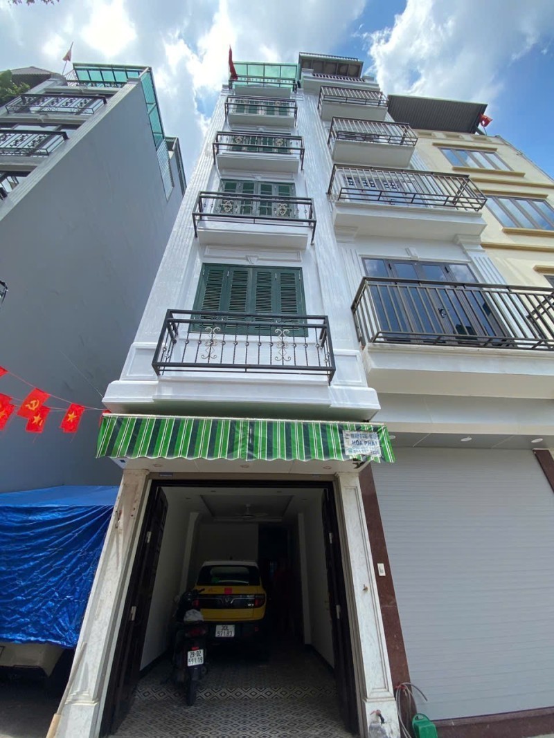 NGỌC THỤY – NHÀ 6 TẦNG THANG MÁY – GARA Ô TÔ – PHÂN LÔ VIP