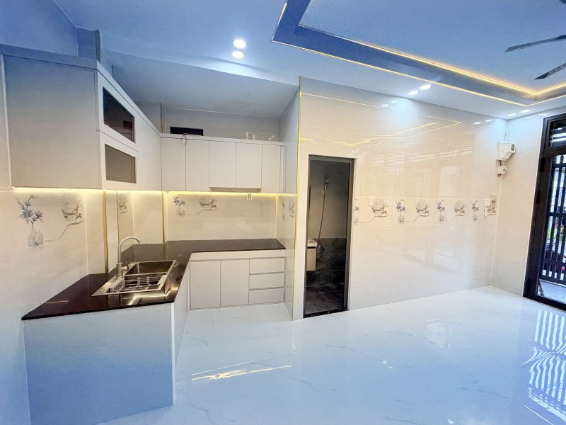 HẺM XE HƠI KINH DOANH TRẦN VĂN QUANG 35M2 3 TẦNG 3PN SHR CHỈ 5.4 TỶ 5