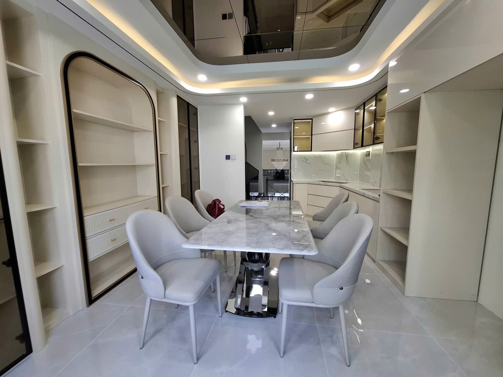 MẶT TIỀN HẺM XE TẢI HUỲNH THIỆN LỘC 52M2 5 TẦNG THANG MÁY CHỈ 10.6 TỶ 3
