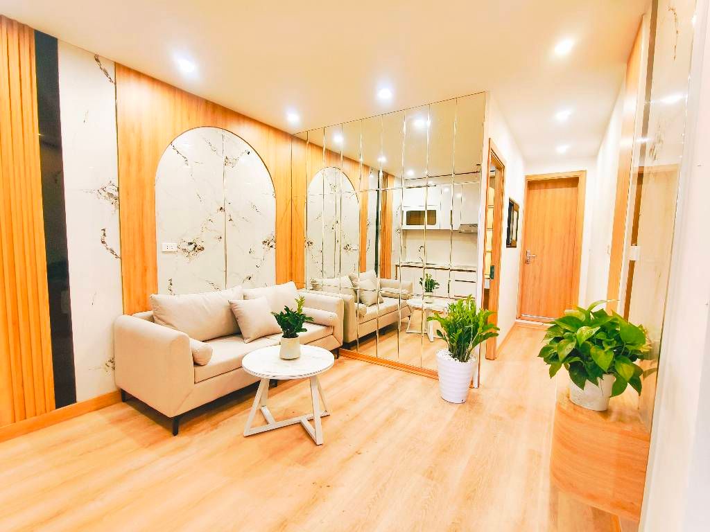 Quỳnh Lôi, Hai Bà Trưng - 3.3 tỷ full nội thất 2 ngủ riêng - Sổ đỏ 3